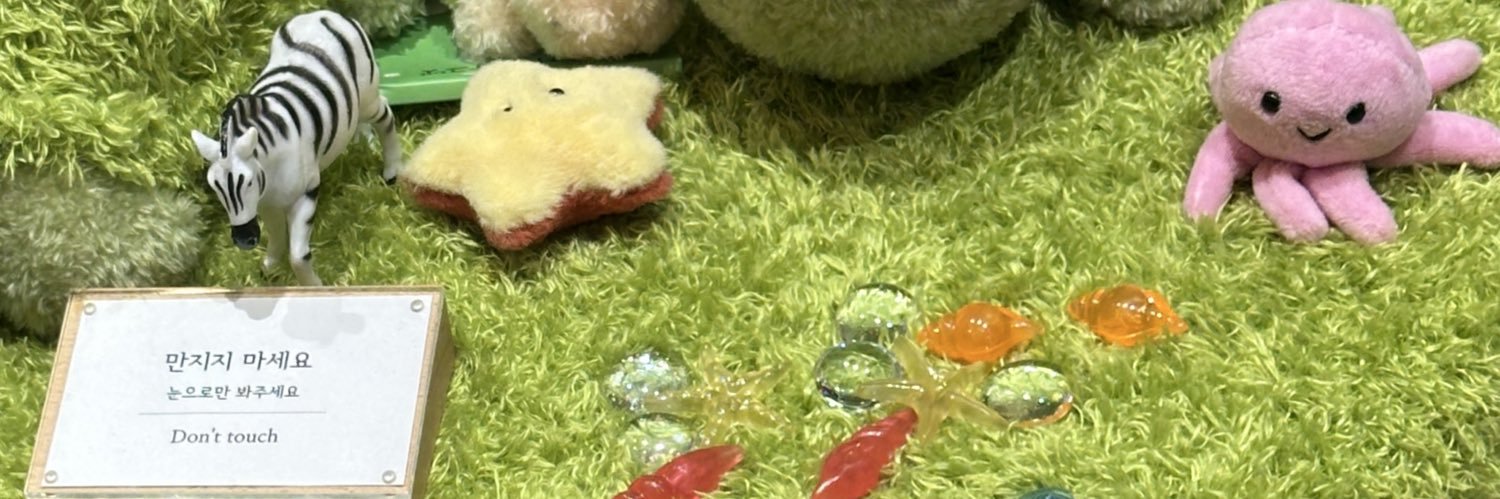 LaLaEX0's profile banner image