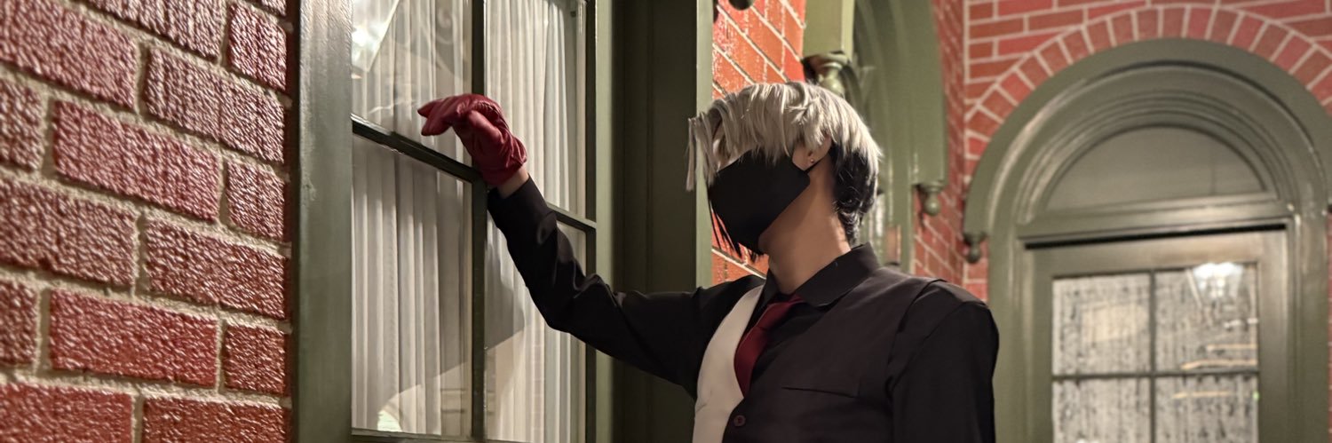 TRgaR_Oia's profile banner image