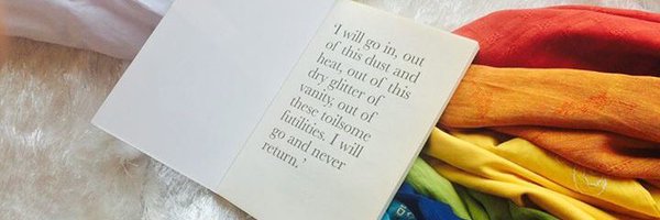 TheDoctorReads Profile Banner