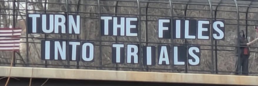 Memo 🌐🇲🇽🇺🇸🇻🇦🇪🇺🇯🇵🗽🛰⛩🚄🛫⚽️🍔 🍱🌮🥑🐯 banner