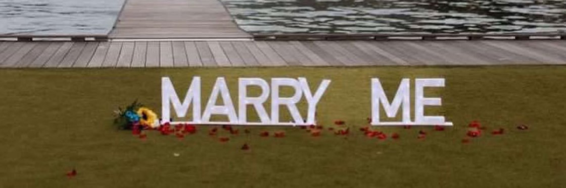 _Maxine26's profile banner image