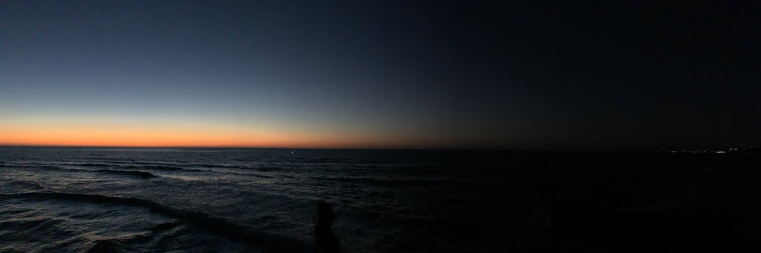 dailytripper's profile banner image