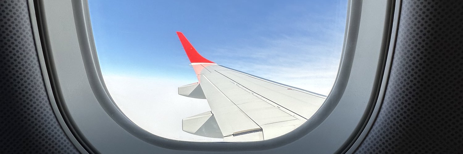 zimdarlin's profile banner image