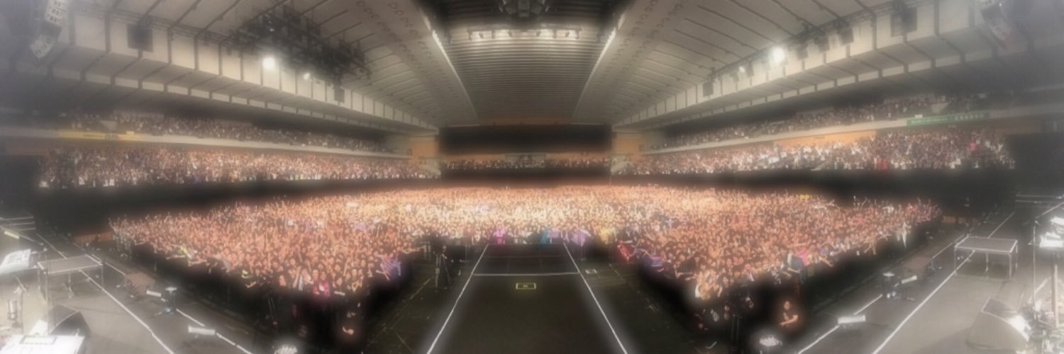 y01rs's profile banner image
