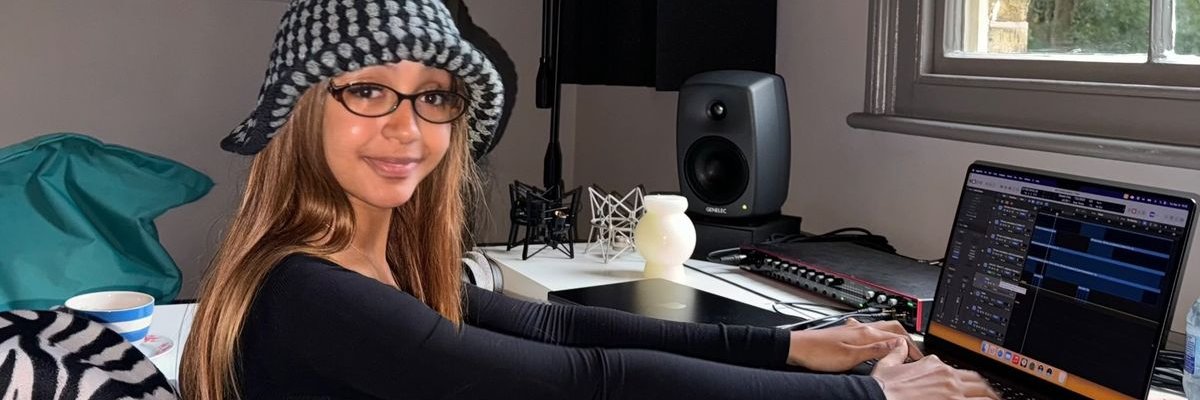 setimosentid's profile banner image