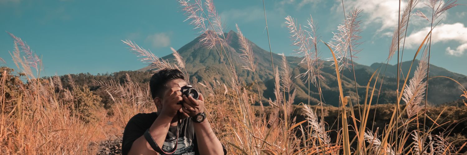 ghilSptr_'s profile banner image