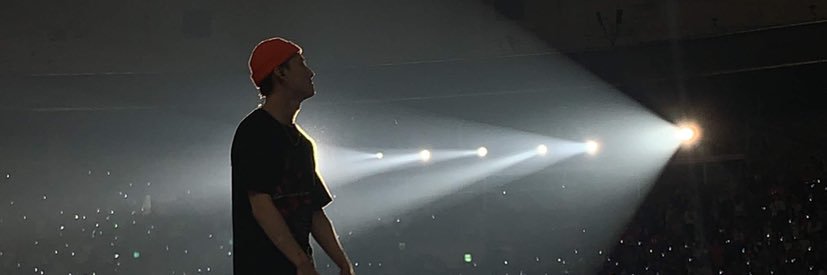 1230125_s's profile banner image