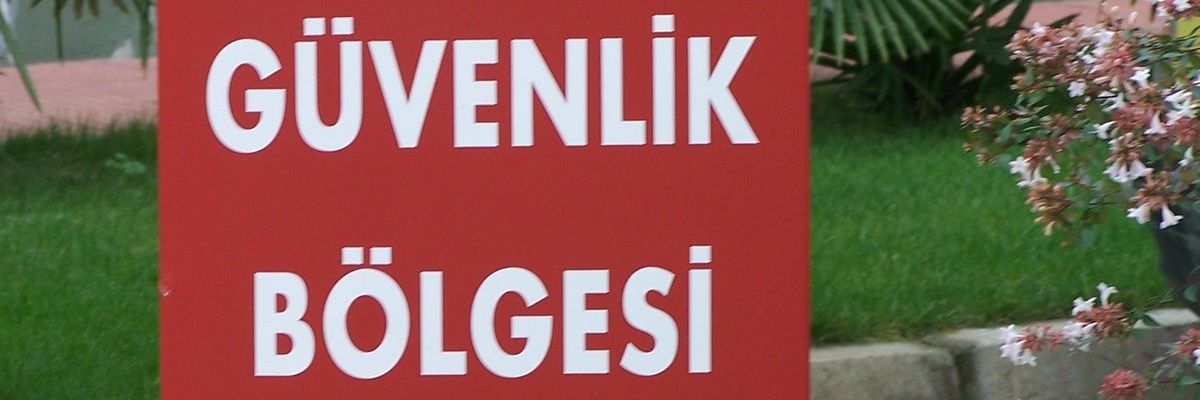lasyu18's profile banner image