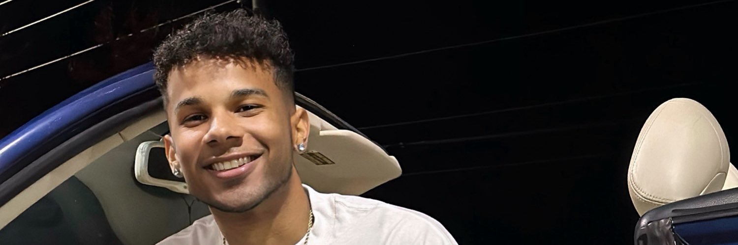 Trace Cureton banner