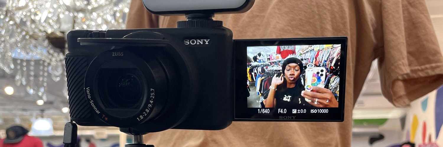 simplynyree's profile banner image