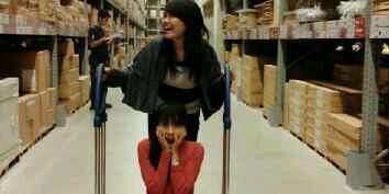 eka_sandra's profile banner image