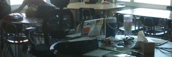 DanSitter Profile Banner