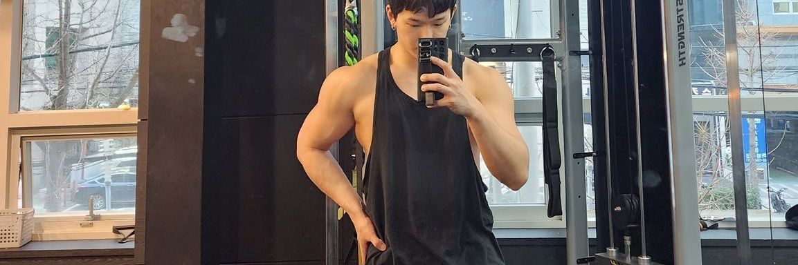 Angga 🏋🏻‍♂️ In my gym era banner
