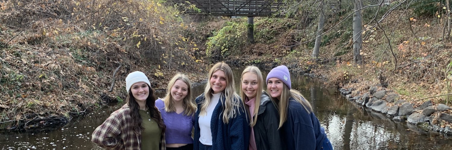 EmmaHirschkorn's profile banner image