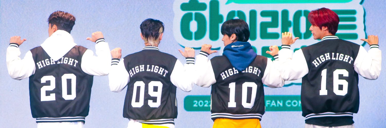 yoomjju's profile banner image