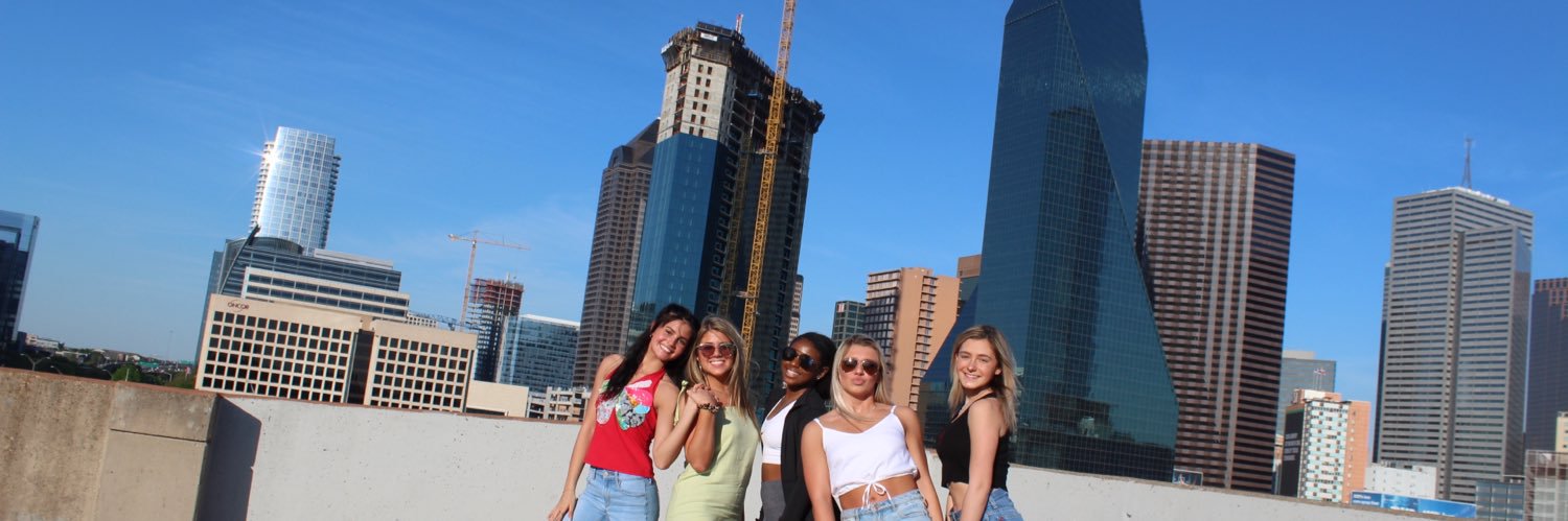 emilynking_'s profile banner image