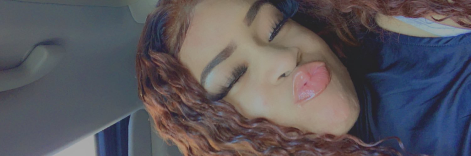 whitegalkae's profile banner image