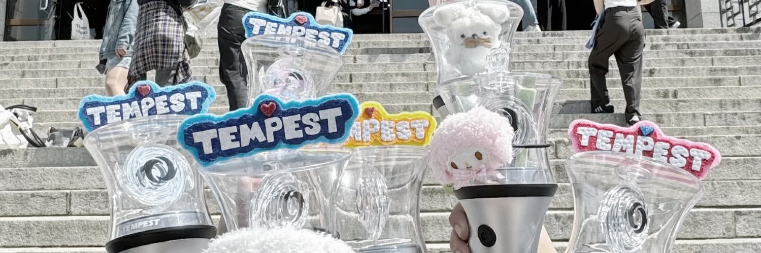 __w71710's profile banner image