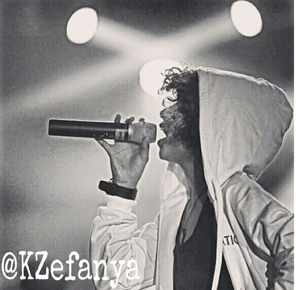 KZefanya's profile banner image