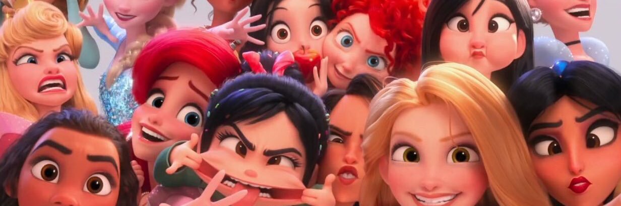 CarolynLly's profile banner image