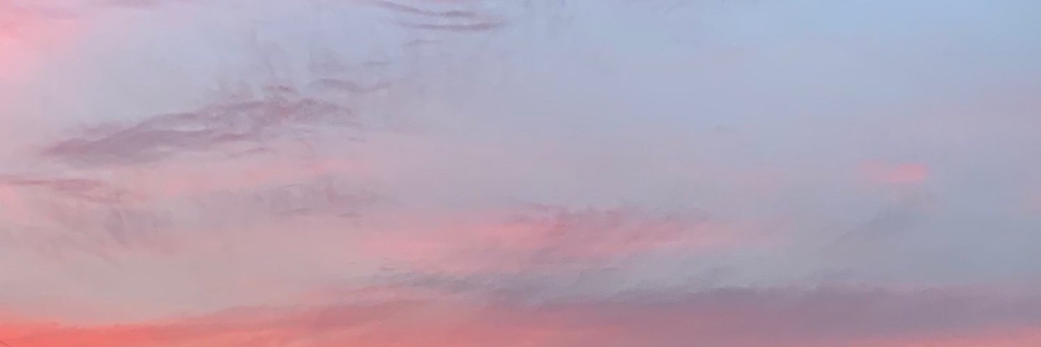mea0425's profile banner image