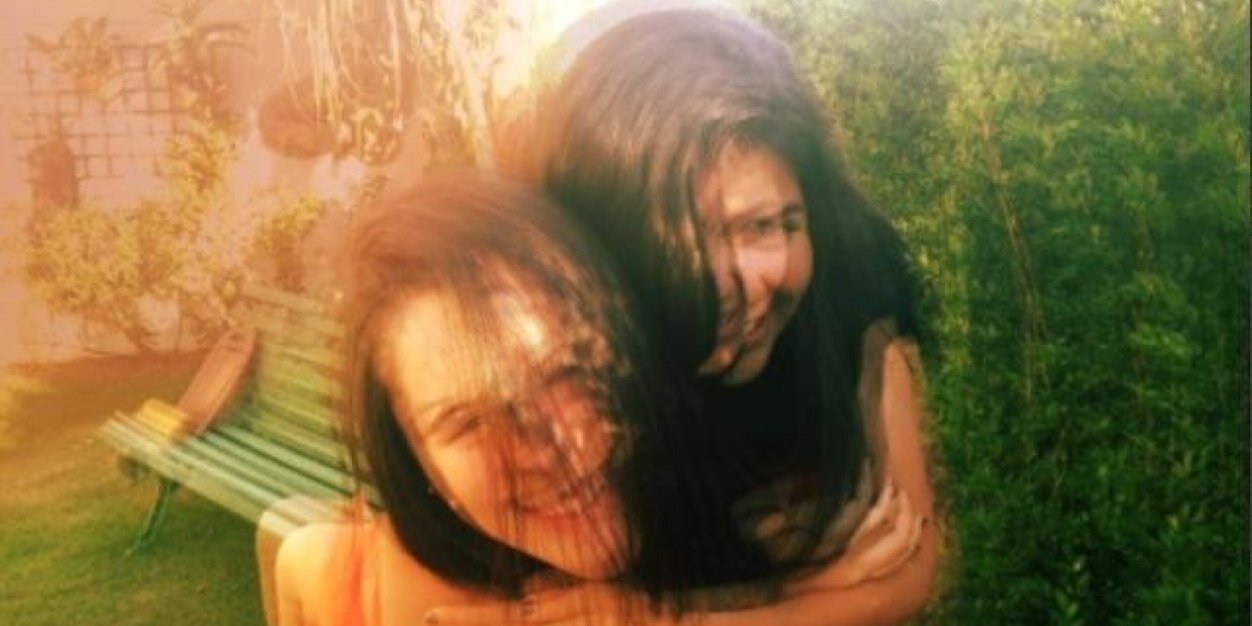 _lauranaves_'s profile banner image