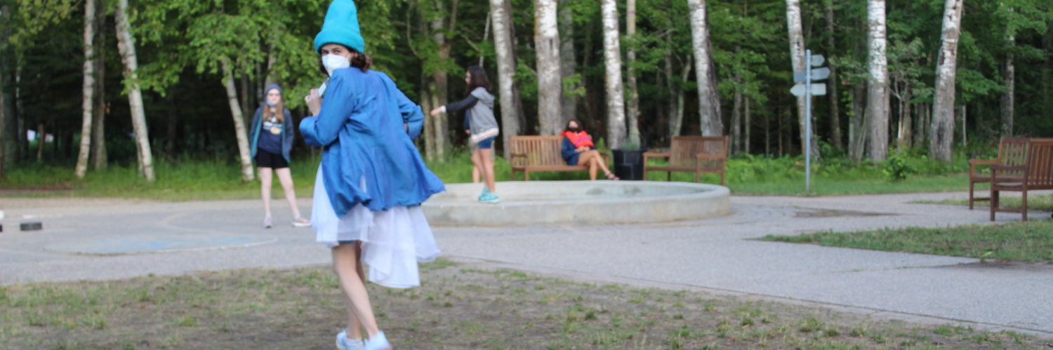 clairederr's profile banner image