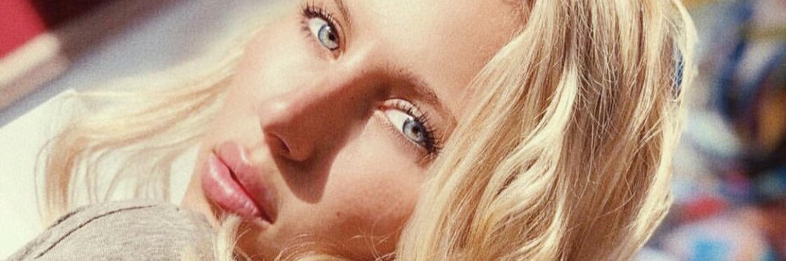 melanieg2017's profile banner image