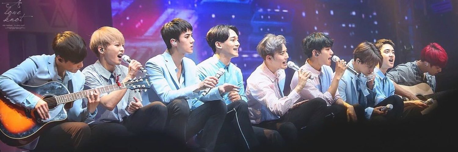 BAEKSTAGEE's profile banner image