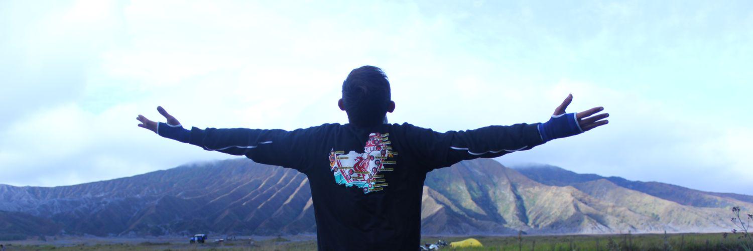 ademaruf19's profile banner image
