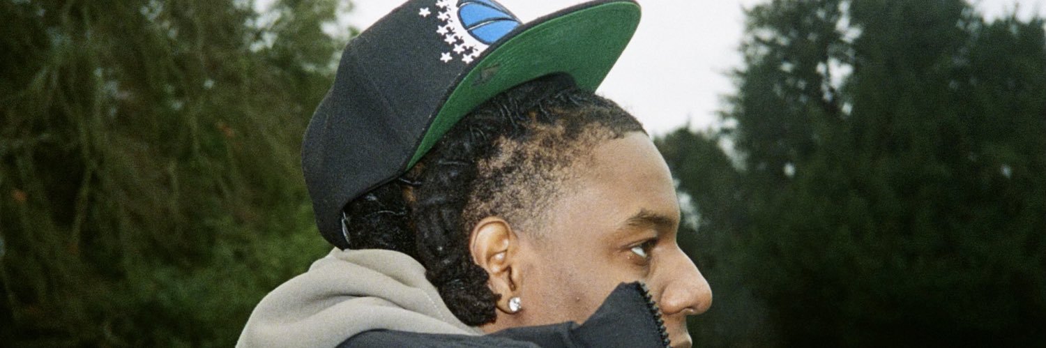 Az 🧃 banner