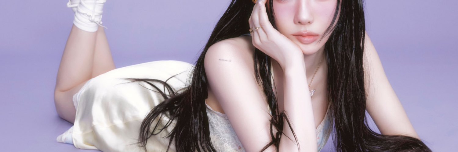 𝒄𝒉𝒆𝒓𝒏𝒂𝒏 banner