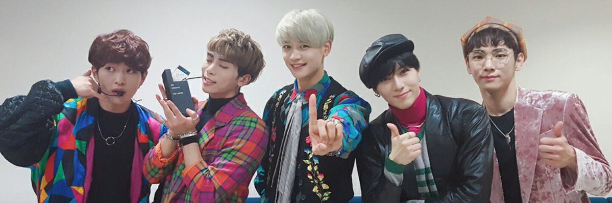 SHINee掛け声 banner