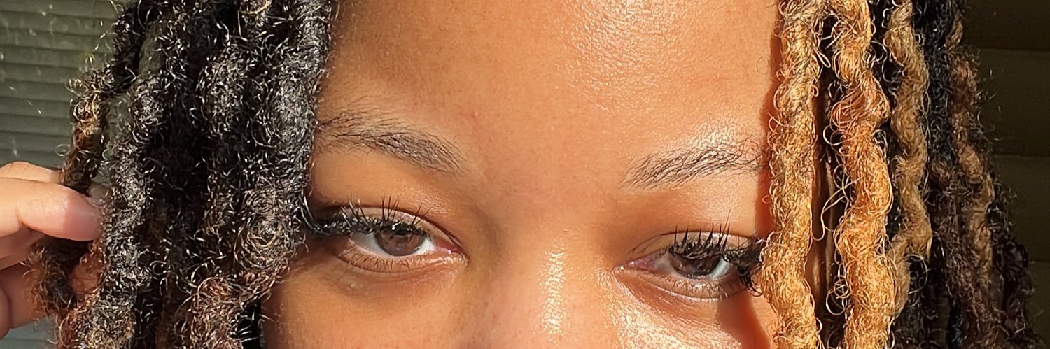 lilredsyd's profile banner image