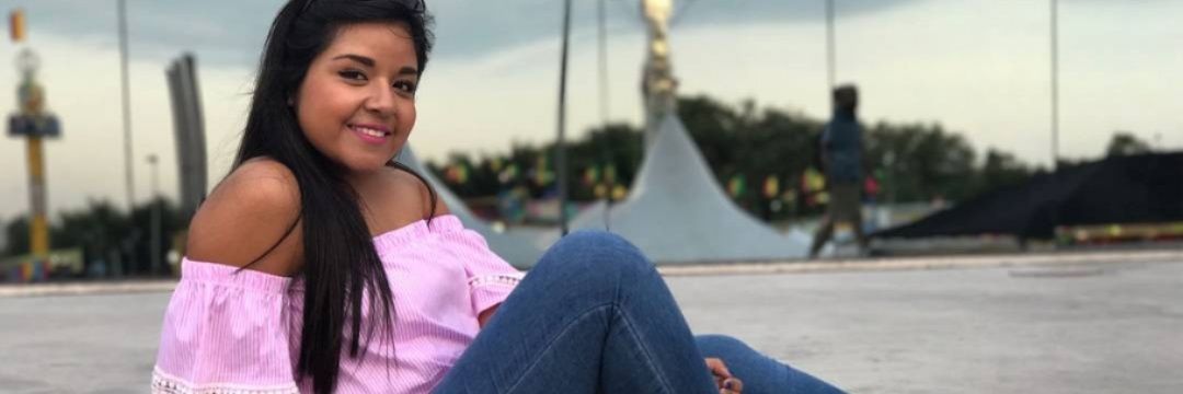 reynaecisneros's profile banner image