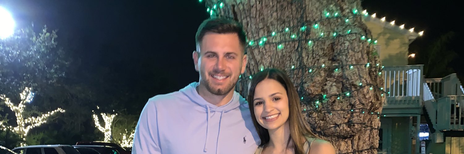 alyssa_drouin's profile banner image