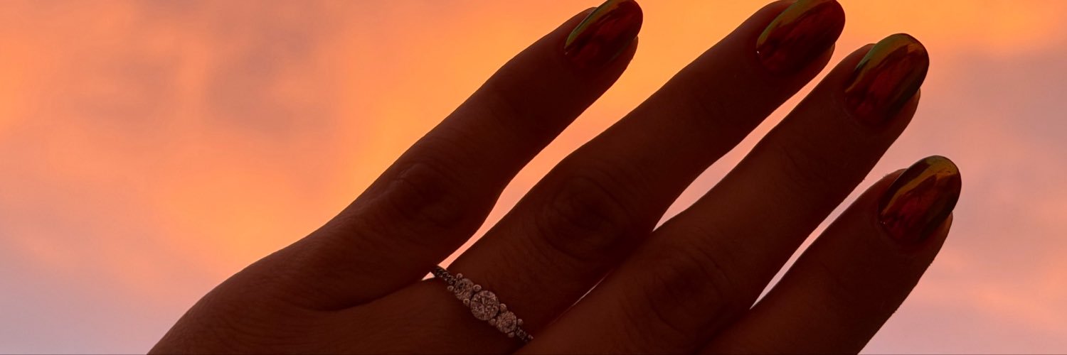AlondraGA4's profile banner image