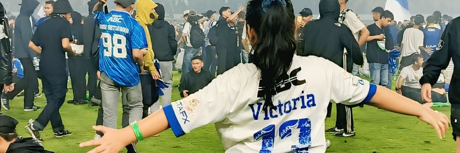 Victoria banner