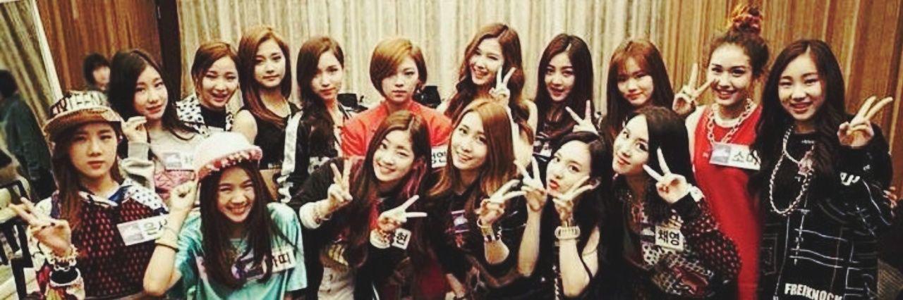 TWICE9COM's profile banner image