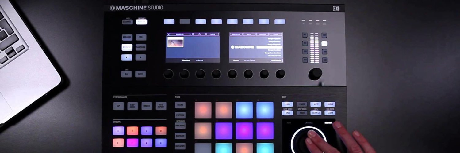 Aleks Urbaniak banner