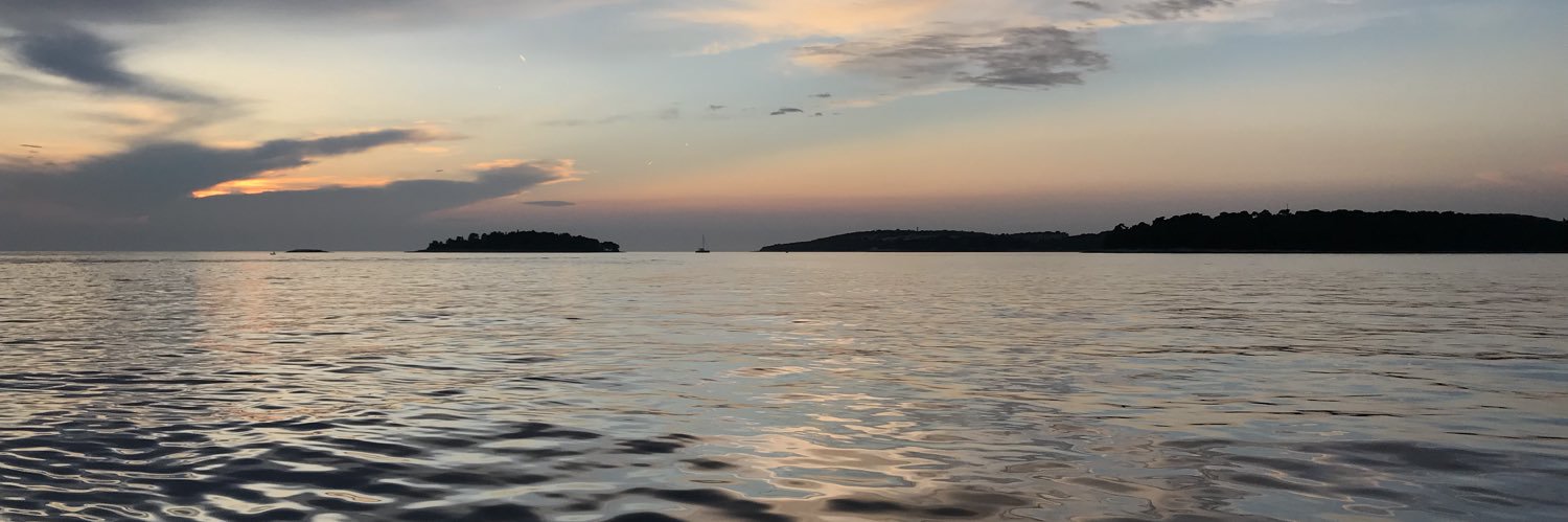 MonchCreu's profile banner image