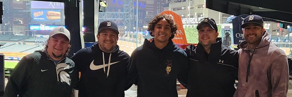 AdrianTabarez23's profile banner image