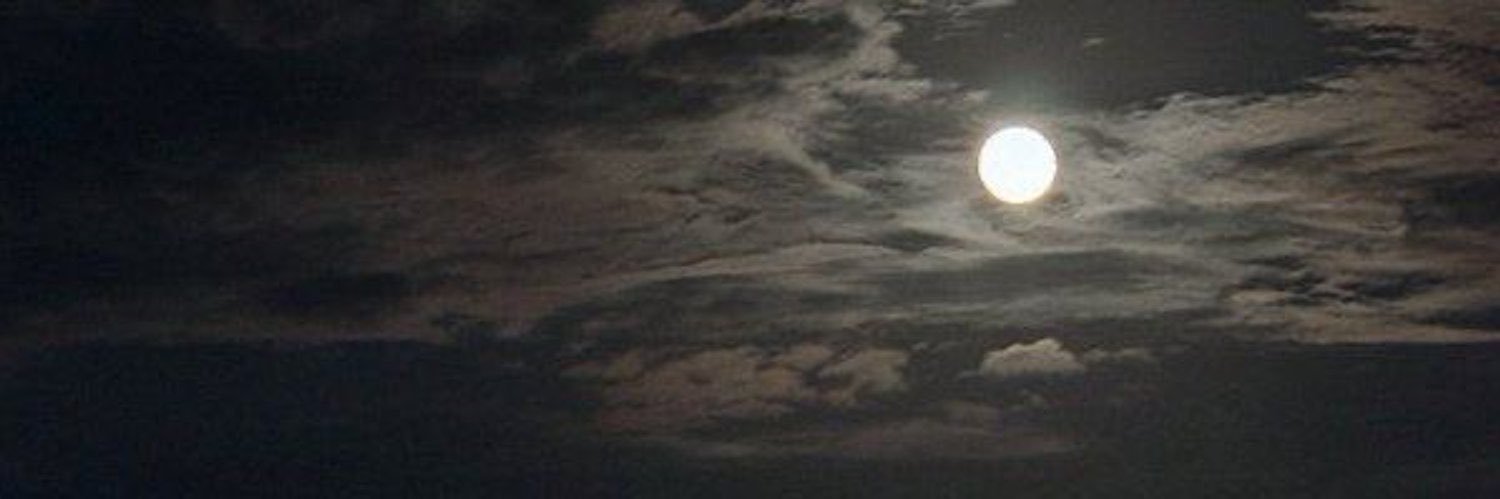 Cre2m's profile banner image