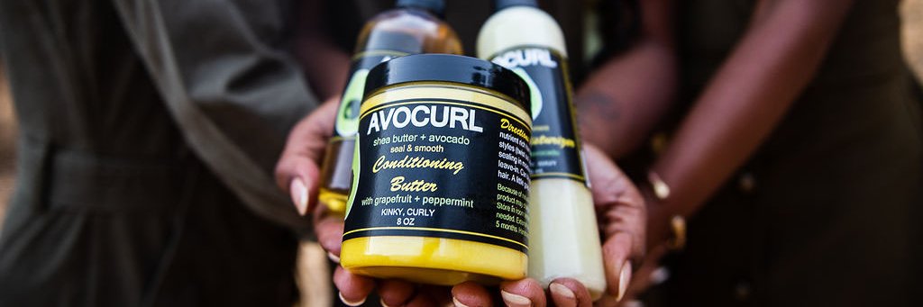 AVOCURL banner