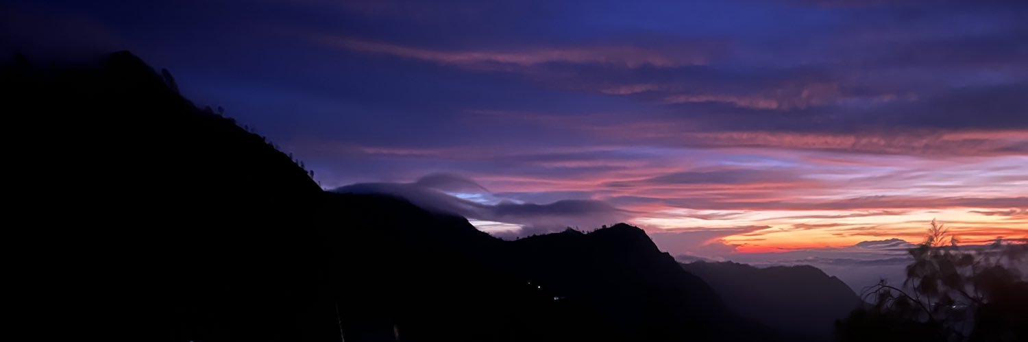 gabrielleaw28's profile banner image