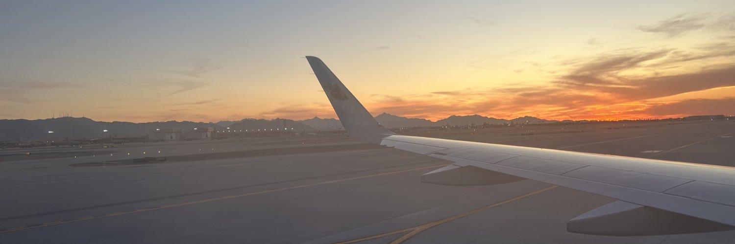 AyeyooMel's profile banner image
