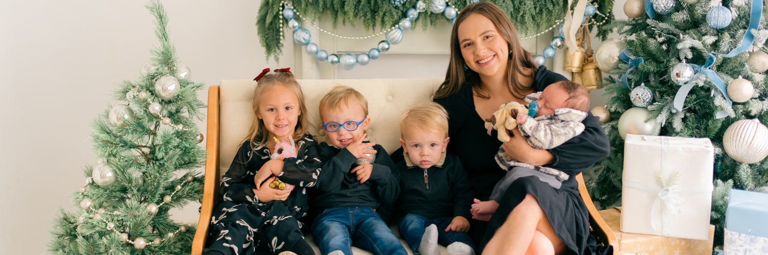 Gage Ełłison banner