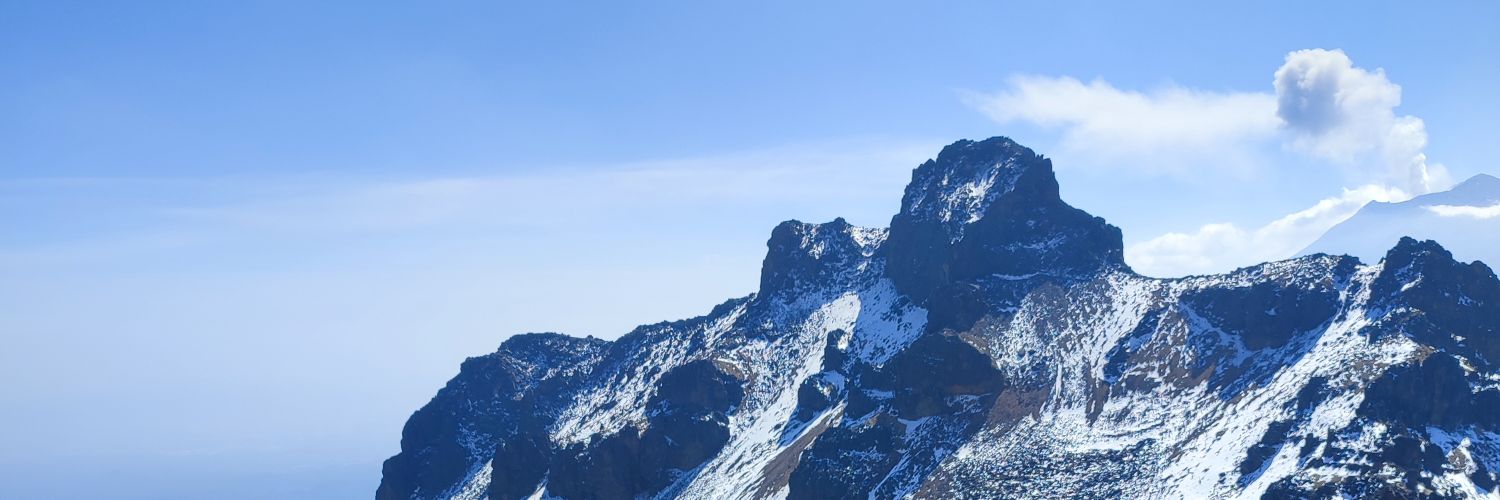 AlbertoPiedrasA's profile banner image