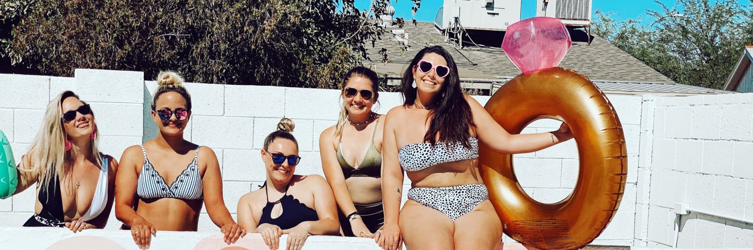 HollyBever's profile banner image