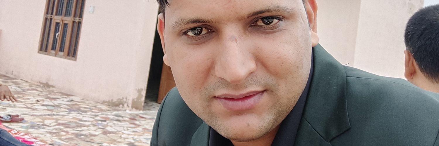 PrateekNunia's profile banner image